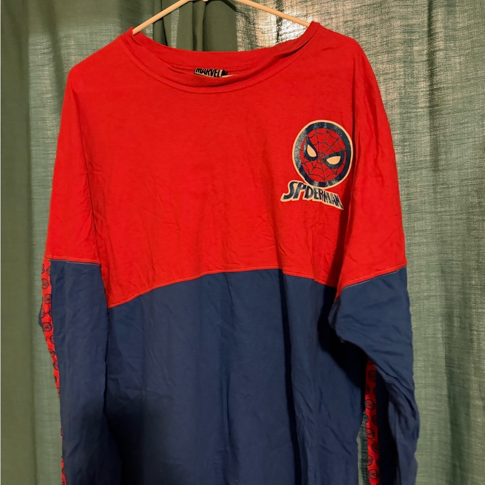 Women’s 2XL Marvel Red & Blue Spider-Man Colorblock Long Sleeve Tee
